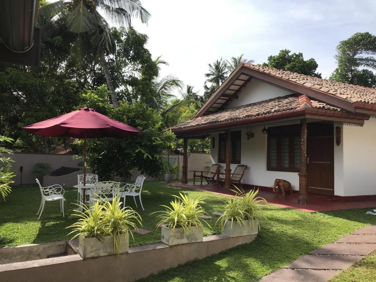 Villa Bubble Sea Unawatuna Exterior photo